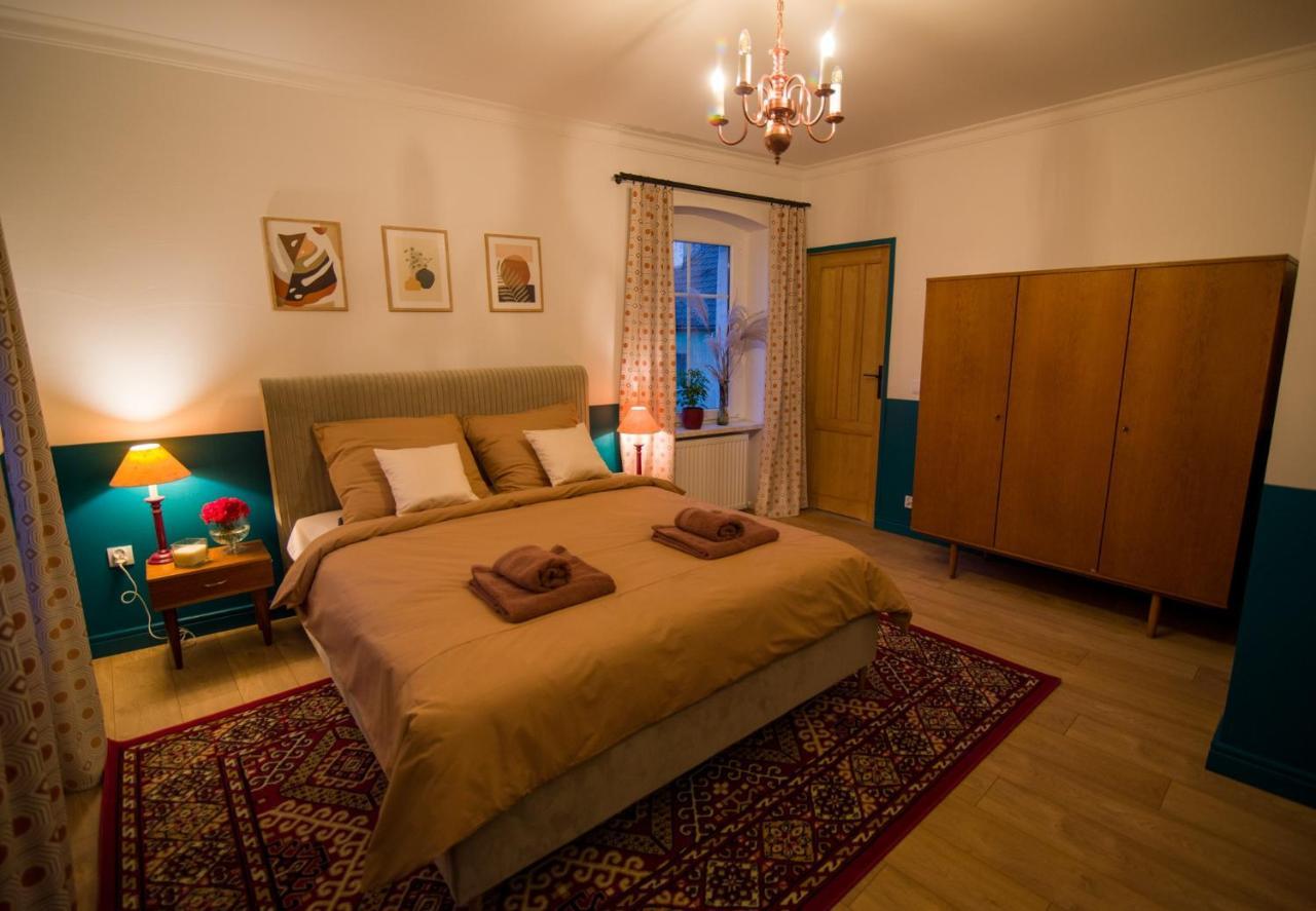 Apartament Retro Paczkow Kültér fotó